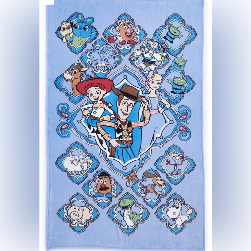 Vera Bradley Toy Story Blue Blanket